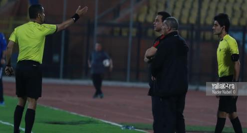 عاشور يدير مباراة سموحة والأهلي